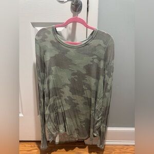 Mudd Green Camouflage Long Sleeve Top